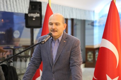 Bakan Soylu, Tunceli'de Kanaat Önderleriyle Bir Araya Geldi