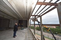 TOPLU KONUT - Başkan Çerçi Projeleri Yerinde İnceledi