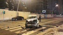 ÇUKURAMBAR - Başkent'te Trafik Kazası Açıklaması 5 Yaralı