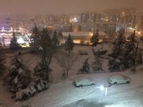 OKTAY KALDıRıM - Elazığ'da Eğitime Kar Tatili