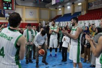 KALICI KONUTLAR - (ÖZEL) 'Sporda Engel Yok' Dediler Sahaya Girdiler