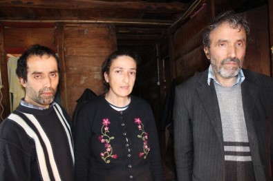 Tek Hayali Evinin Çatısının Yapılması