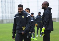 SARı KıRMıZıLıLAR - E.Yeni Malatyaspor'da Kamp Çalışmaları Çarşamba Günü Başlayacak