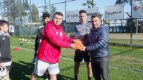 OZAN GÜVEN - Gurbetçi Futbolculardan 'Giymiyorsan Giydir' Projesine Destek
