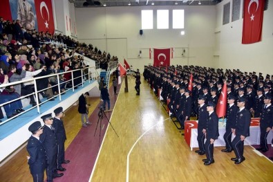 Karaman POMEM'de 262 Polis Adayı Mezun Oldu