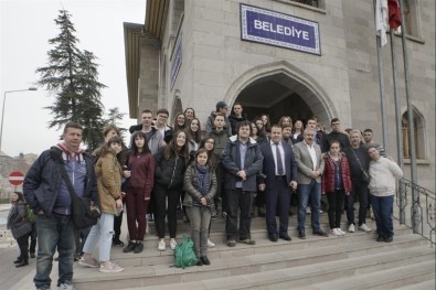 5 Ülkeden 40 Öğretmen Ve Öğrenci Nevşehir Belediyesi'ni Ziyaret Etti