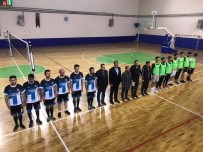 Çivril'de 'Geleneksel Voleybol Turnuvası' Başladı