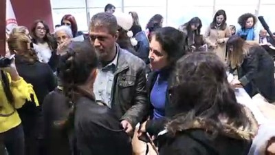 Mersin'de Avukatlardan Kadın Cinayetine Tepki
