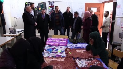 Suriye'de Türkiye'nin Açtığı Halk Eğitim Merkezleri Meslek Öğretiyor