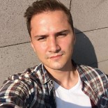 SIVAS CUMHURIYET ÜNIVERSITESI - Üniversite Öğrencisi Evinde Ölü Bulundu