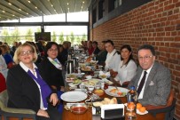 KADıN HAKLARı  - Başkan Kamil Saka 'Tüm Kadınlarımızın Bir Kez Daha Kadın Hakları Günü'nü Kutluyorum.'