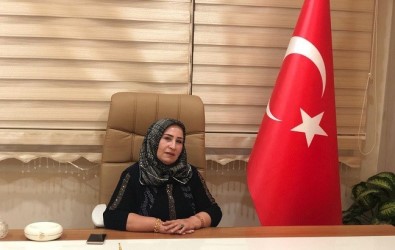Diyarbakır'ın İnşaat Sektörünün 'Hanımağası' Menekşe İnci Belediye Başkanlığına Adaylığını Açıkladı