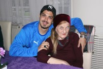 KORCAN ÇELIKAY - MKE Ankaragücü Futbolcularından Örnek Davranış