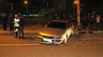 ŞERİT İHLALİ - Otomobille Çarpışan Araç Metrelerce Sürüklendi