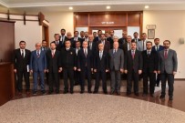 TEVAZU - Vali Karahan İlçe Müftüleri İle Bir Araya Geldi