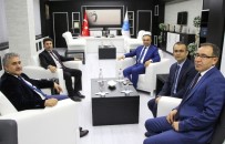 RECEP SOYTÜRK - Vali Recep Soytürk'ten Rektör Karacoşkun'a İade-İ Ziyaret