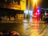 BÜLENT ECEVİT ÜNİVERSİTESİ - Çıkan Kavgada Boğazından Bıçaklandı