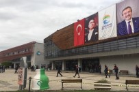 KENAN SÖNMEZ - Çukurova Belediyesi'ne Silahlı Baskın Açıklaması 3 Yaralı