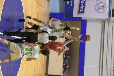 Kapasite Geliştirme Eğitim Programı'nda 300 Öğretmen Sertifikalarını Aldı