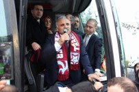 MEDYA KURULUŞLARI - AK Parti Trabzon Büyükşehir Belediye Başkan Adayı Zorluoğlu'na Coşkulu Karşılama