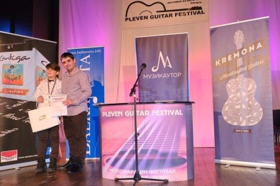 MEÜ Öğrencileri Plevne Gitar Festivali'nden Ödülle Döndü