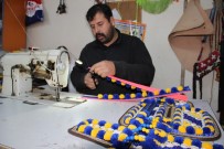 DEVE GÜREŞİ - Pehlivan Develeri Giydirmek İçin Servet Harcıyorlar