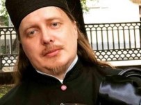 LOUIS VUITTON - Rus Papaz, Sosyal Medyada Paylaştığı Lüks Yaşam Tarzıyla Fenomen Oldu