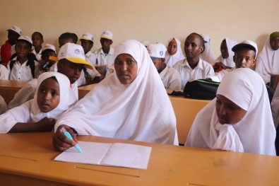 Somalili 9 Çocuk Annesinin Eğitim Aşkı