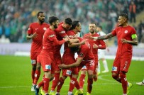 RAMAZAN KESKIN - Spor Toto Süper Lig Açıklaması Bursaspor Açıklaması 0 - Antalyaspor Açıklaması 2 (İlk Yarı)