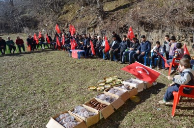 Sason'dan Afrin'e Bal Ve Cevizli Sucuk Gönderildi