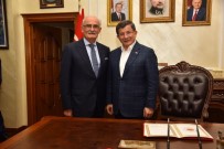 RAYLI SİSTEM - Ahmet Davutoğlu'dan Samsun'a Övgü