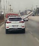 SADIK AHMET - Cip İle Trafikte Boru Taşımacılığı