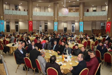 Sağlık Çalışanları Kaynaşma Yemeğinde Bir Araya Geldi