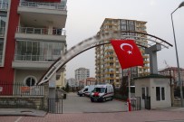 ŞEHADET - Şehit Pilotun Eşine Acı Haber Verildi