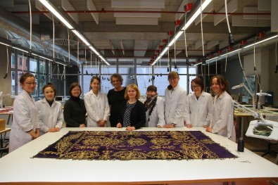 Finlandiyalılar, Osmanlı'dan Kalma Enkazdan Çıkan Tekstillere Hayat Veriyor