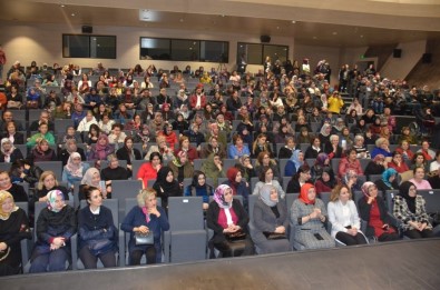 Sağlıklı Yaşam Konferansına Büyük İlgi