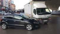 ERDEM BAŞ - Samsun'da Kamyonet Otomobil İle Çarpıştı Açıklaması 1 Yaralı