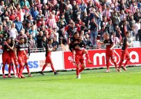 SÜLEYMAN ABAY - Samsunspor Tek Golle Kazandı