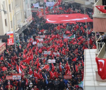 Sıfır Noktasında Mehmetçik'e Mehteranlı Destek Yürüyüşü