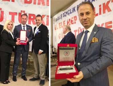 Başkan Kaya'ya bir ödül de Diriliş'ten!