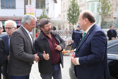 Başkan Özakcan'dan Eğrikavak Mahallesi'ne Ziyaret