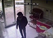 SADAKA KUTUSU - Cami Yardım Kutusunu Çalan Hırsız Kameraya Takıldı