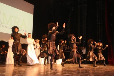 Kafkaslar Mehmetçiğe Savaş Dansıyla Selam Gönderdi