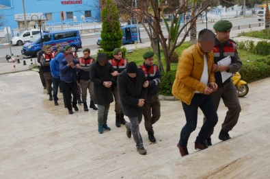 Milas'ta Kaçak Kazı Yapan 8 Kişiden 4'Ü Tutuklandı