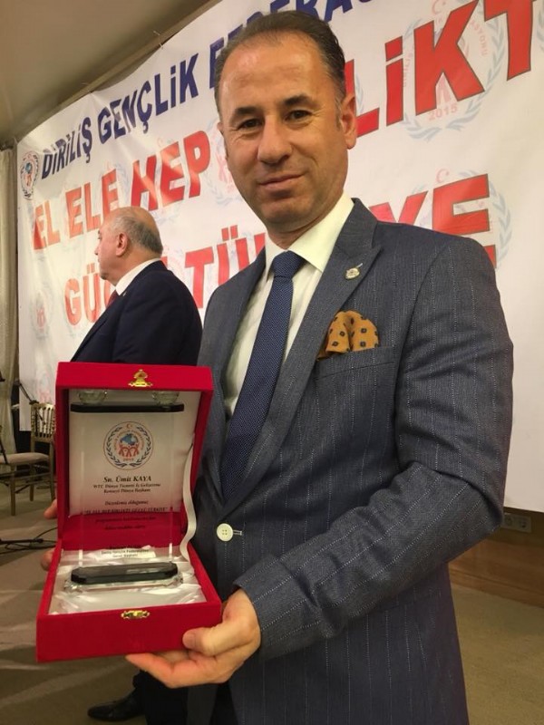 Başkan Kaya'ya bir ödül de Diriliş'ten!