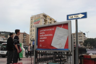 Aydın'da Antibiyotik Kullanıma Karşı Vatandaşlar Bilgilendiriliyor