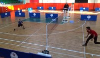 Badmintoncular Çeyrek Finale Yükseldi