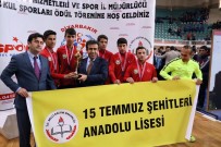 HASAN BASRI GÜZELOĞLU - Diyarbakır'da Dereceye Giren Bin 172 Sporcuya Ödülleri Verildi