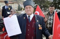 SINIR ÖTESİ - Gönüllü Askerlik Müracaatında Bulunan 87 Yaşındaki Raşit Tekşen;