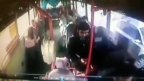 Otobüs Şoförü 'Şehit Annesine Hakaret' İddiasıyla Gözaltına Alındı